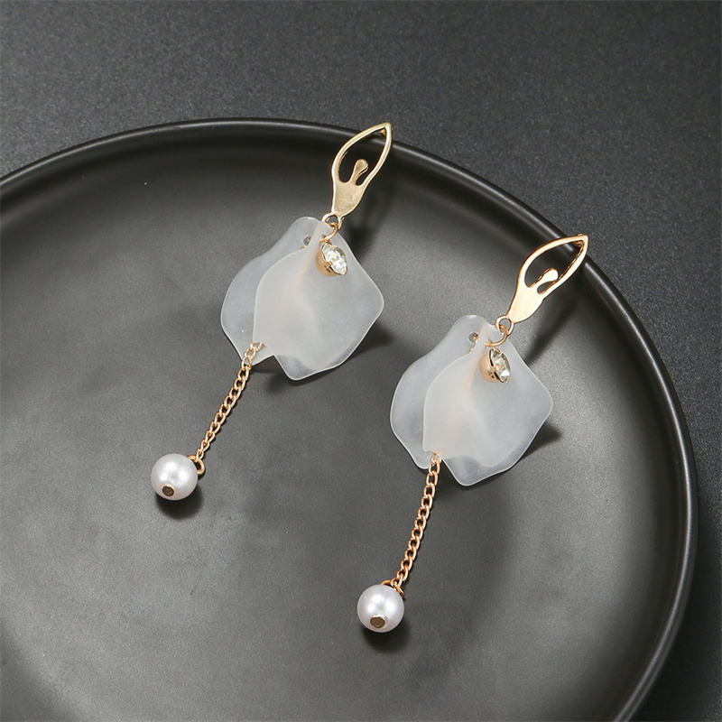 Boucles d'oreilles pendantes en acrylique à fleurs blanches pour femmes, coréenne, longues pampilles en cristal, bijoux de fête de mariage pour filles