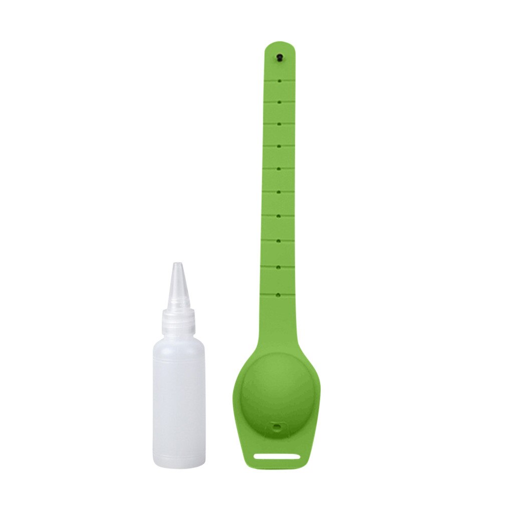 Disinfettante per le mani di Erogazione Portatile braccialetto Del Braccialetto Mano distributore 10ML Creativo Strumenti di Pulizia Portatile Distributori di Sapone: C