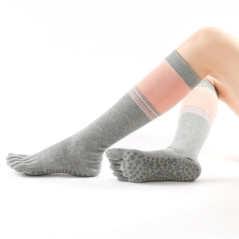 Winter dames lange buis yoga sokken beenwarmer antislip open teen danssokken yoga vingers antislip katoen ademend elasticiteit: Streepgrijs