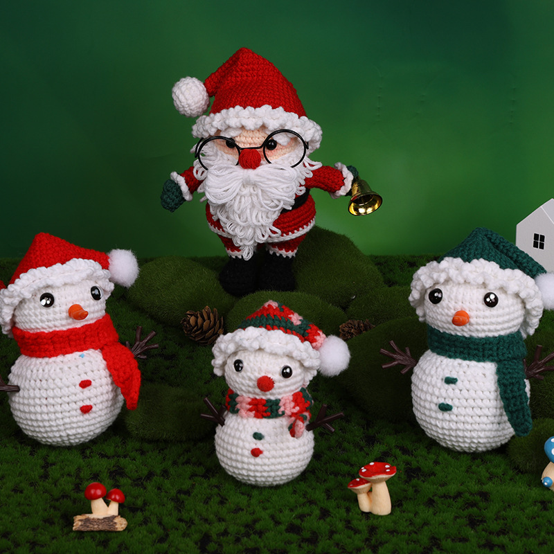 MIUSIE Kit de iniciación de ganchillo navideño, kit completo de tejido artesanal con hilos de ganchos de ganchillo, tutoriales de vídeo para de bricolaje