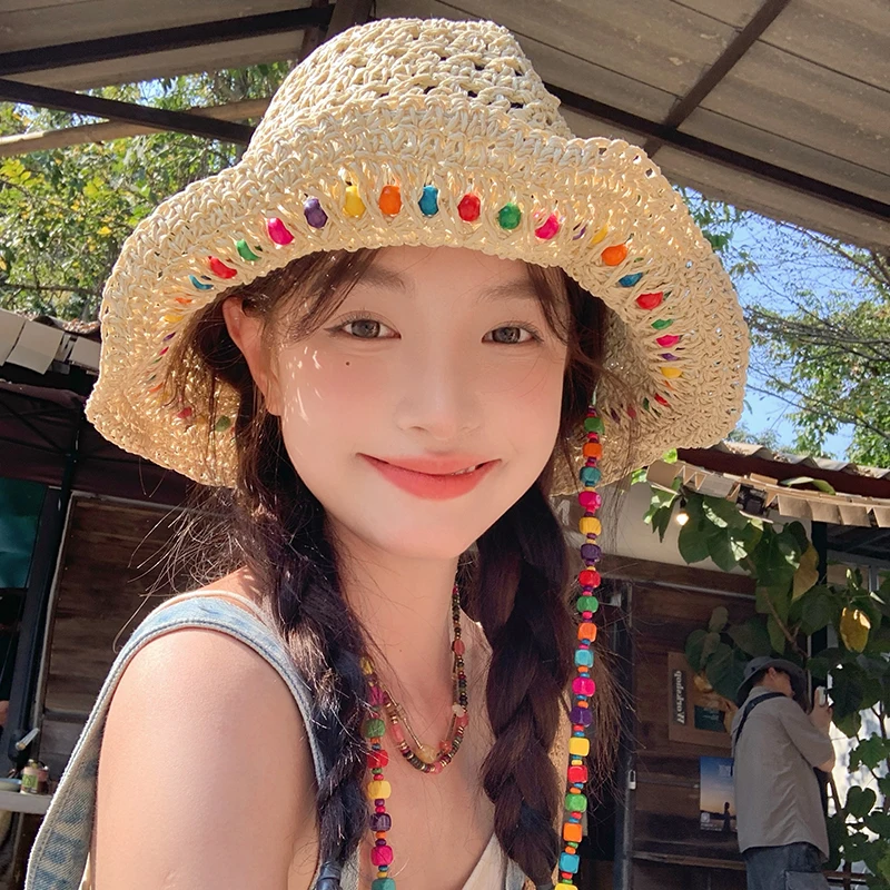 Retro gewebte Damen-Sonnencreme, Regenbogen-Kettenkappe, Sommer, japanischer Strohhut, schützend, atmungsaktiv, hohl, große Krempe, Strand-Sombrero: WHITE