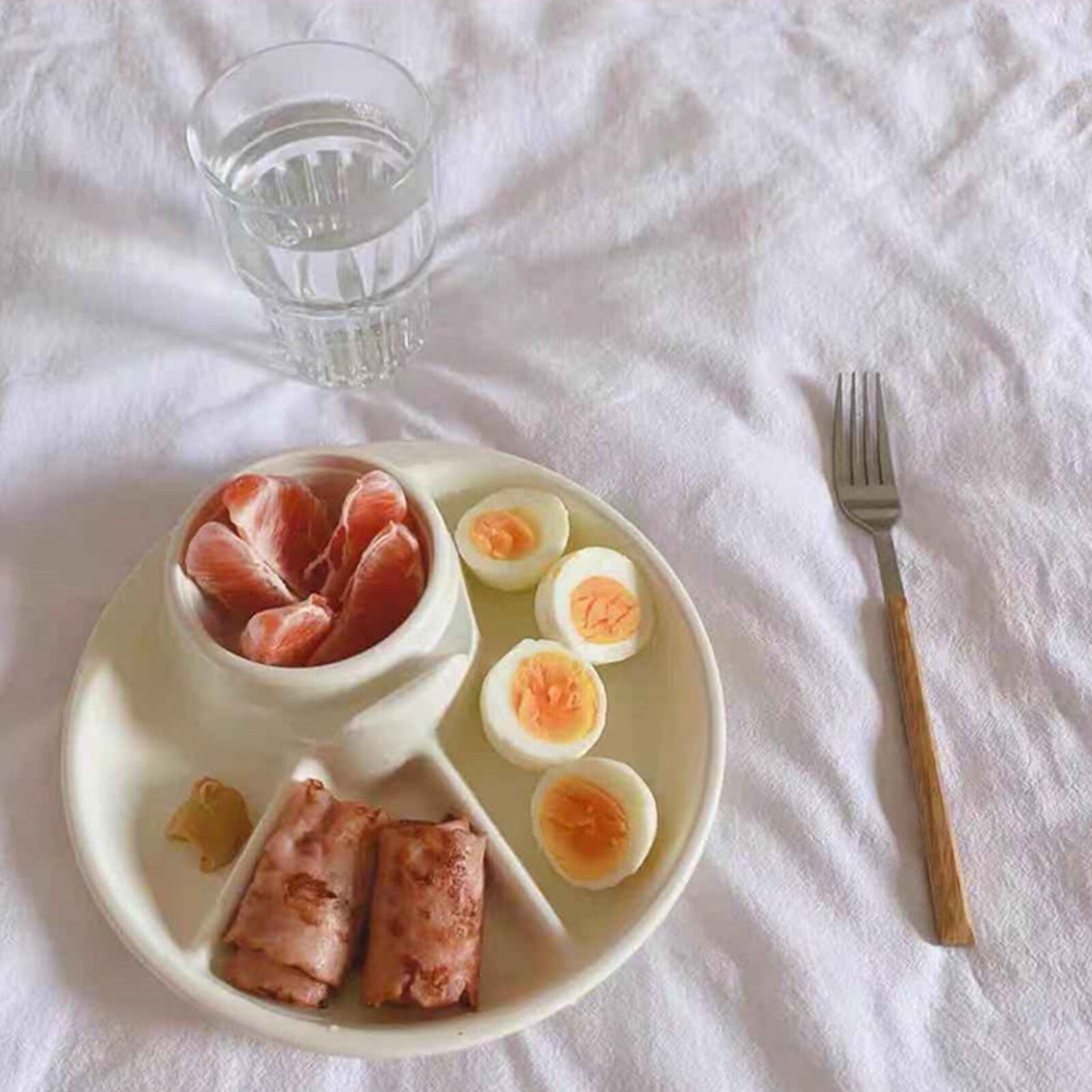 Portable Breakfast Plate Divided Barbecue Picnic Tray Portion Control Plate For Healthy Eating For Adults Kids Dinner Plate