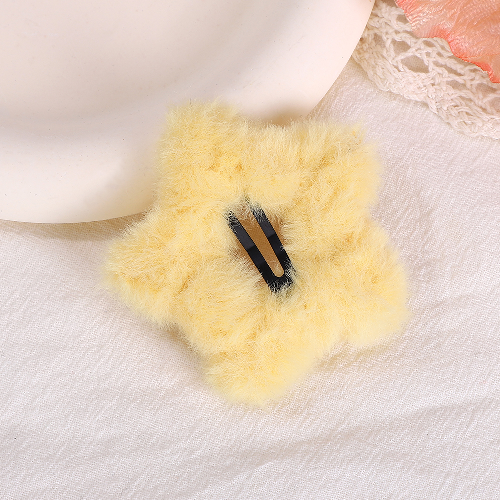 1/2/4 Uds. Pinzas para el cabello BB de estrella de felpa dulce para mujeres y niñas, horquillas con flequillo lateral esponjoso, pasadores, accesorios para el cabello Y2K