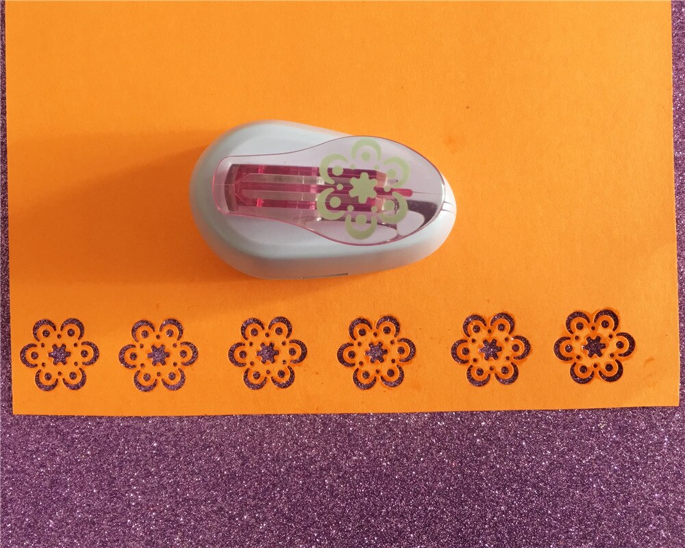 1''/2.5cm Hollow Petal punch diy craft hole puncher for scrapbooking punch Kids scrapbook paper cutter flower Embossing sharper