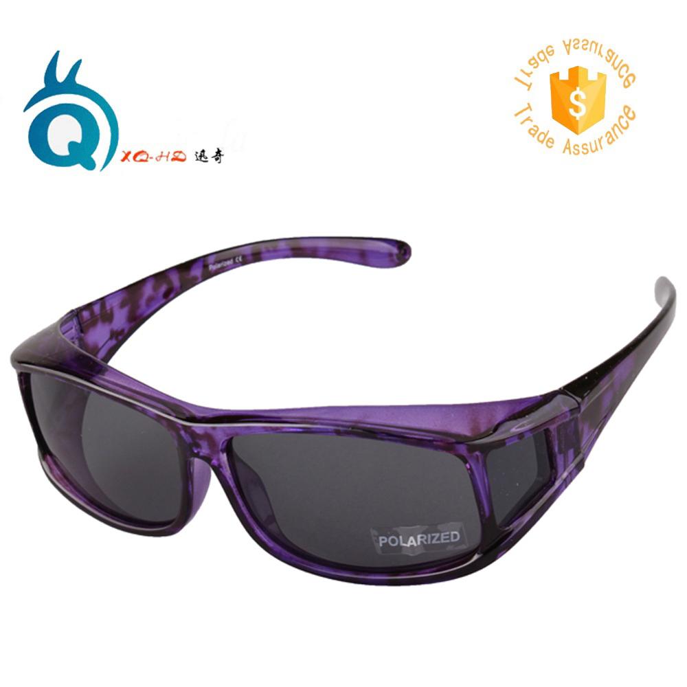 Voksen specialudgave mand kvinder  uv400 polariserede farverige overdimensionerede betræk passer over solbriller solbriller: Skinnende lilla demi