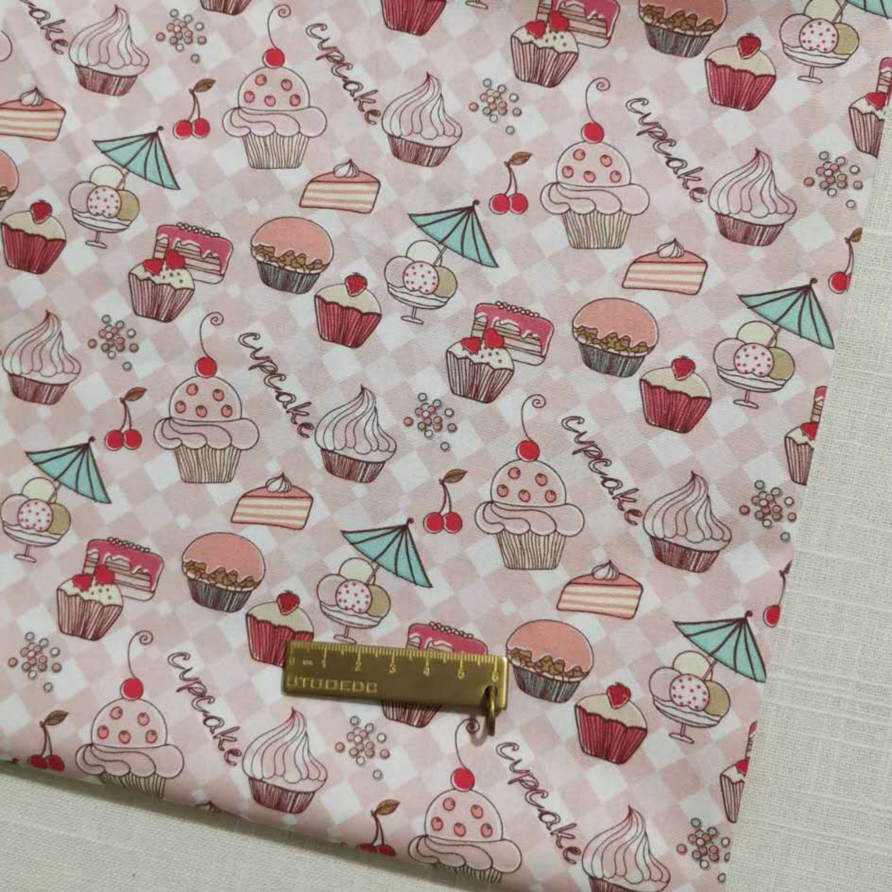 Baumwolle Stoff Eis Cupcake dessert Süße Gebäck Donut Honig Candy Patchwork Textil Tissue Home Kleidung Kleid Dekoration