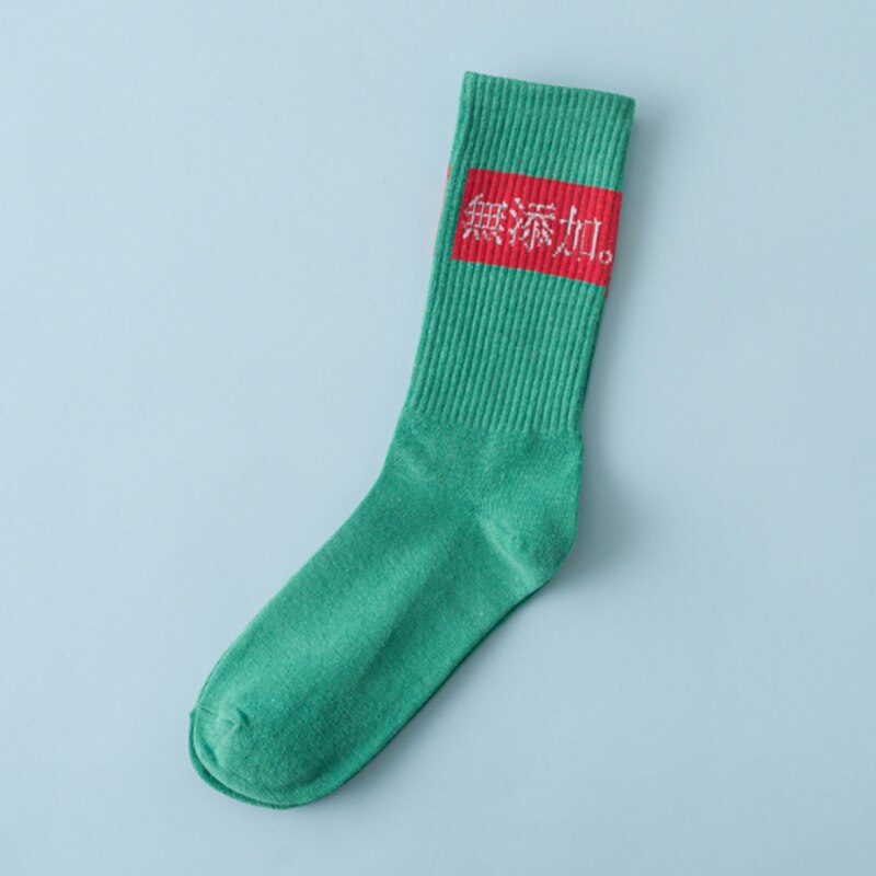 Men and Women Socks Street hip-hop autumn and winter Crew Socks Alphabet College Wind Socks