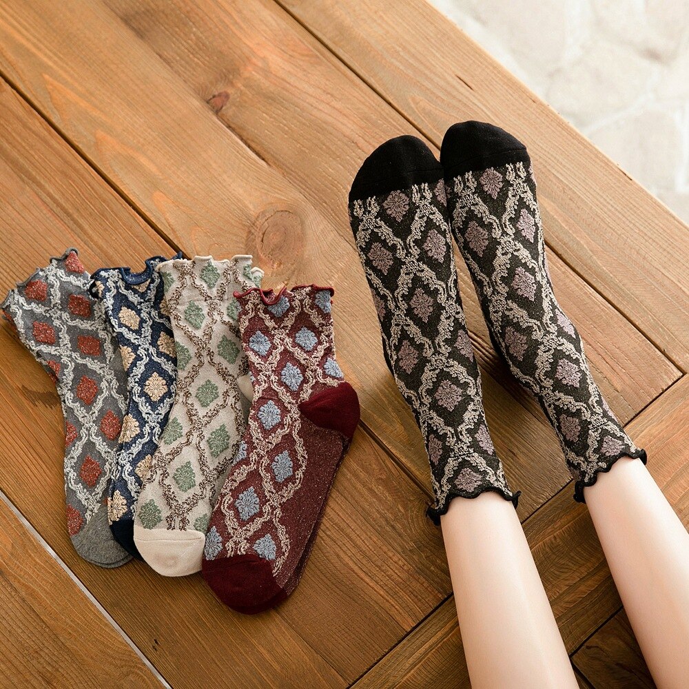 1 Pair Woman Autumn Winter Retro Ethnic Style Cotton Socks Girls Agaric Side Frilly Socks Loose Cotton Socks Warm Foot Socks