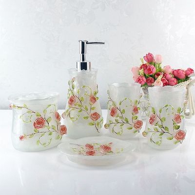 Wedding Decoration Bathroom Accessories Resin Five Pieces Set Luxurious Holder Bath Gel Bottle Soap Box Toothbrush Holder Mouth: D