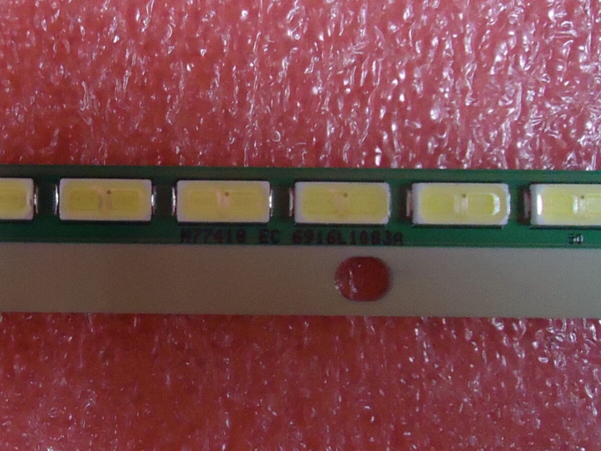 6922L-0052A Artikel lamp 6916L1003A 1 stuk = 66LED 587 MM