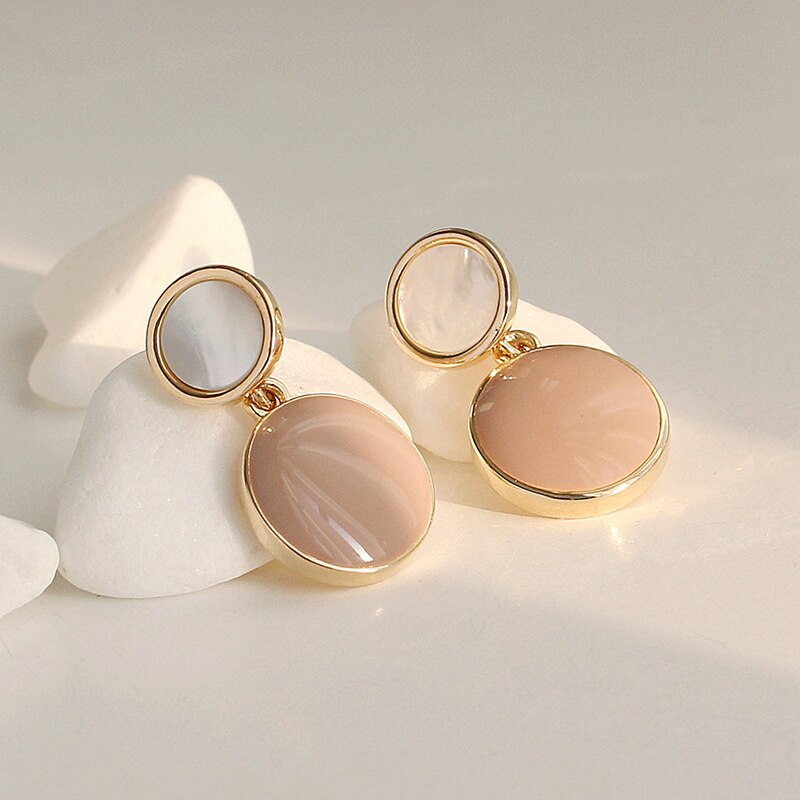 Pendientes marrones Vintage mate para mujer, aretes colgantes de Metal a la , joyería de tendencia , novedad de otoño e invierno: 4