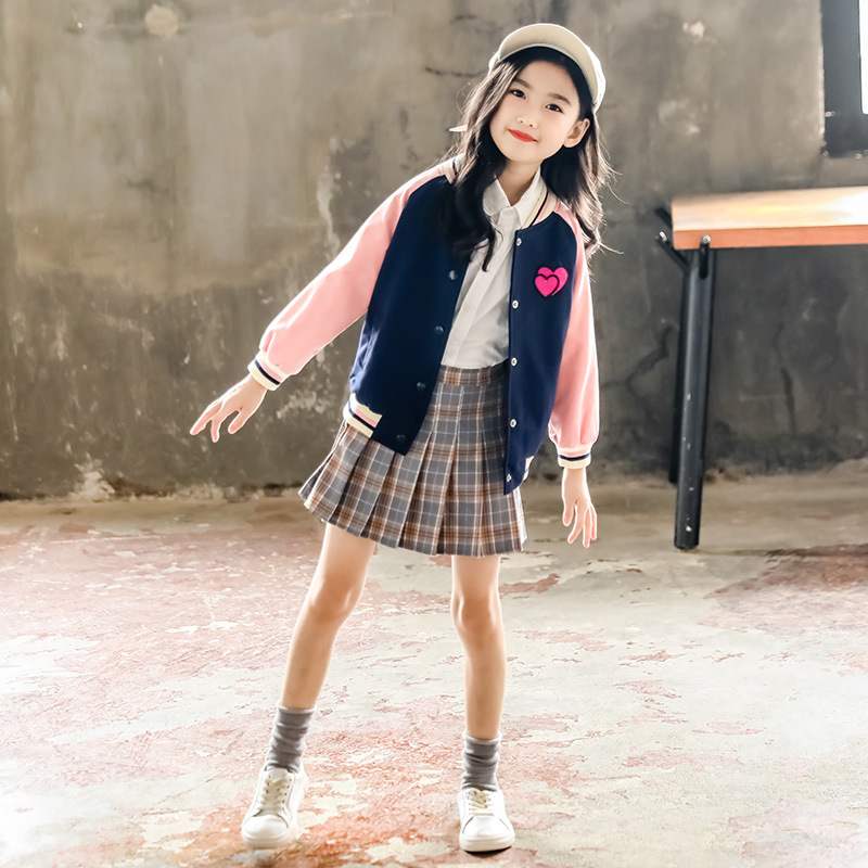 spring and autumn thin jacket love pattern jacket little girl jacket Baseball Jacket casual jacket girl versatile j