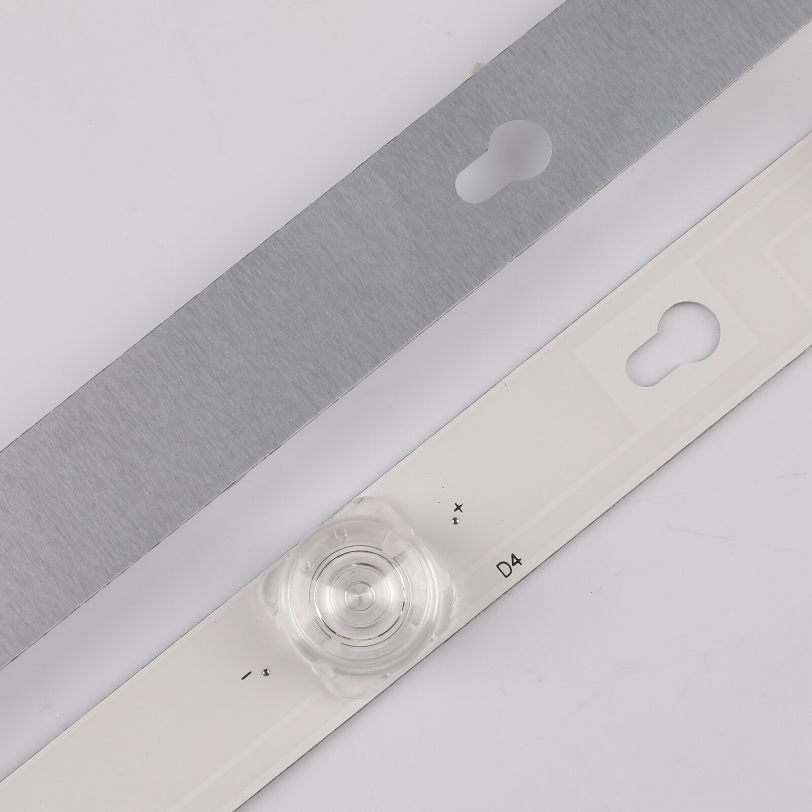 Tcl D43A810 U43P6046 Led Backlight L43P1-F 4C-LB4308-ZM02J TOT_43D2900_3X8_3030C_d6t-2d1_4S1PX2 Rev.V2 Tv 8 Lampen 6V