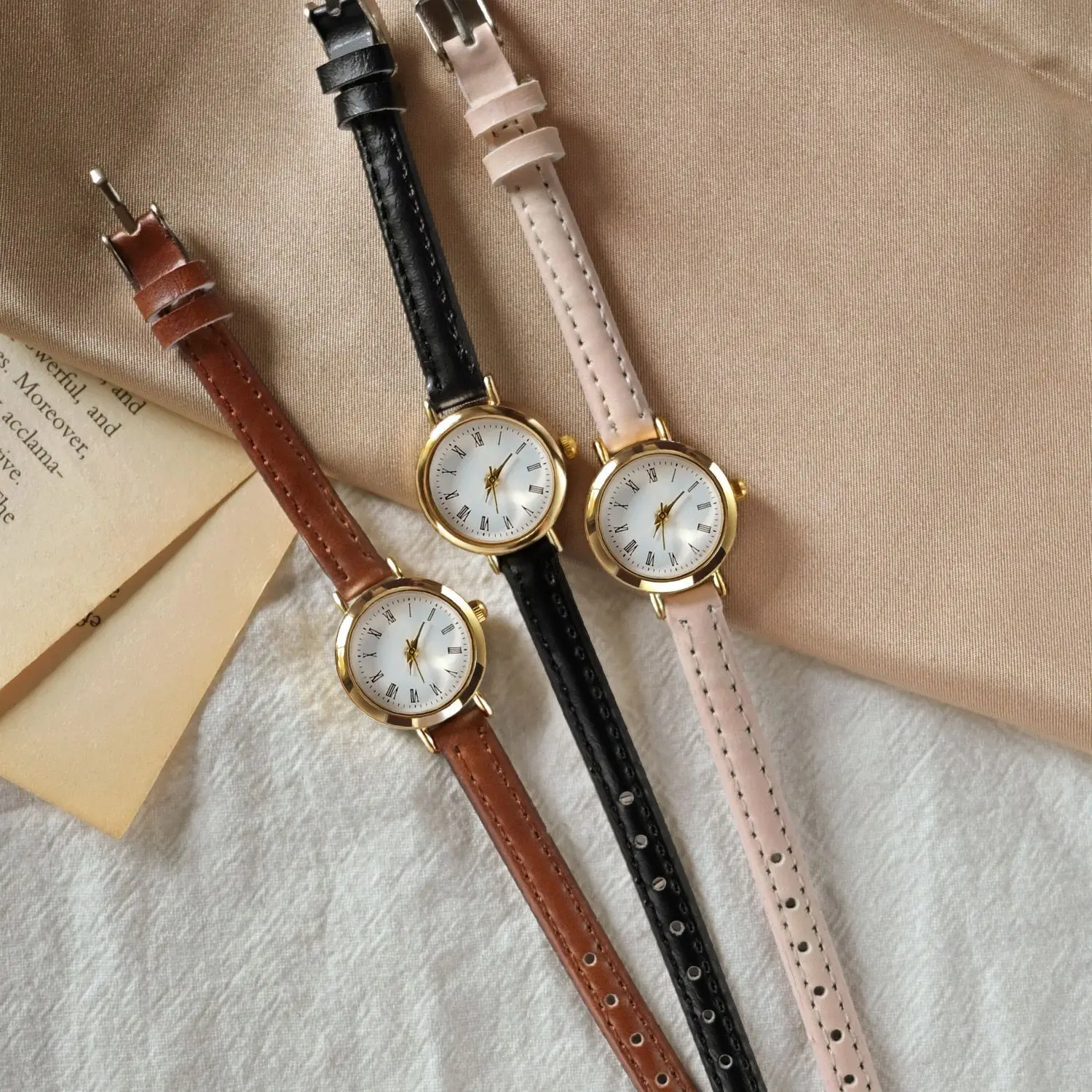 Frauen Braun Weiß Kleine Uhren Vielseitig Dünnen Riemen Leder Band Damen Quarzuhr Armbanduhr Uhr Reloj Mujer