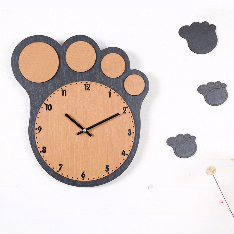 3D Wall Clock Foot Shape Decorative Time Clock Modern Home Decor: 02