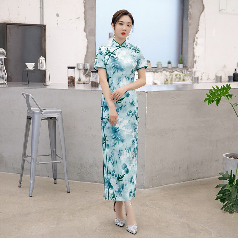 Chinese Traditional Cheongsam Women Split Qipao Dr... – Grandado