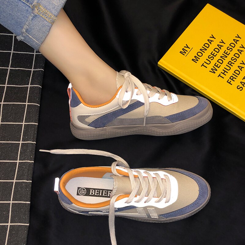 Lærredssko kvinders forårs koreansk stil smarte sko afslappet blandet farve lav-top snøre pige sneakers 35-40