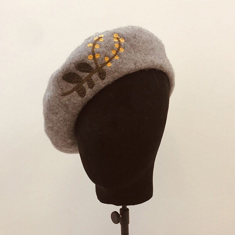 Klassieke Gebreide Warme Zachte Winter Baretten Geborduurde Bladeren Bloem Vrouwen Hoeden Wol Beanie Hoed Dames Franse Hoed 9 kleur: GRAY