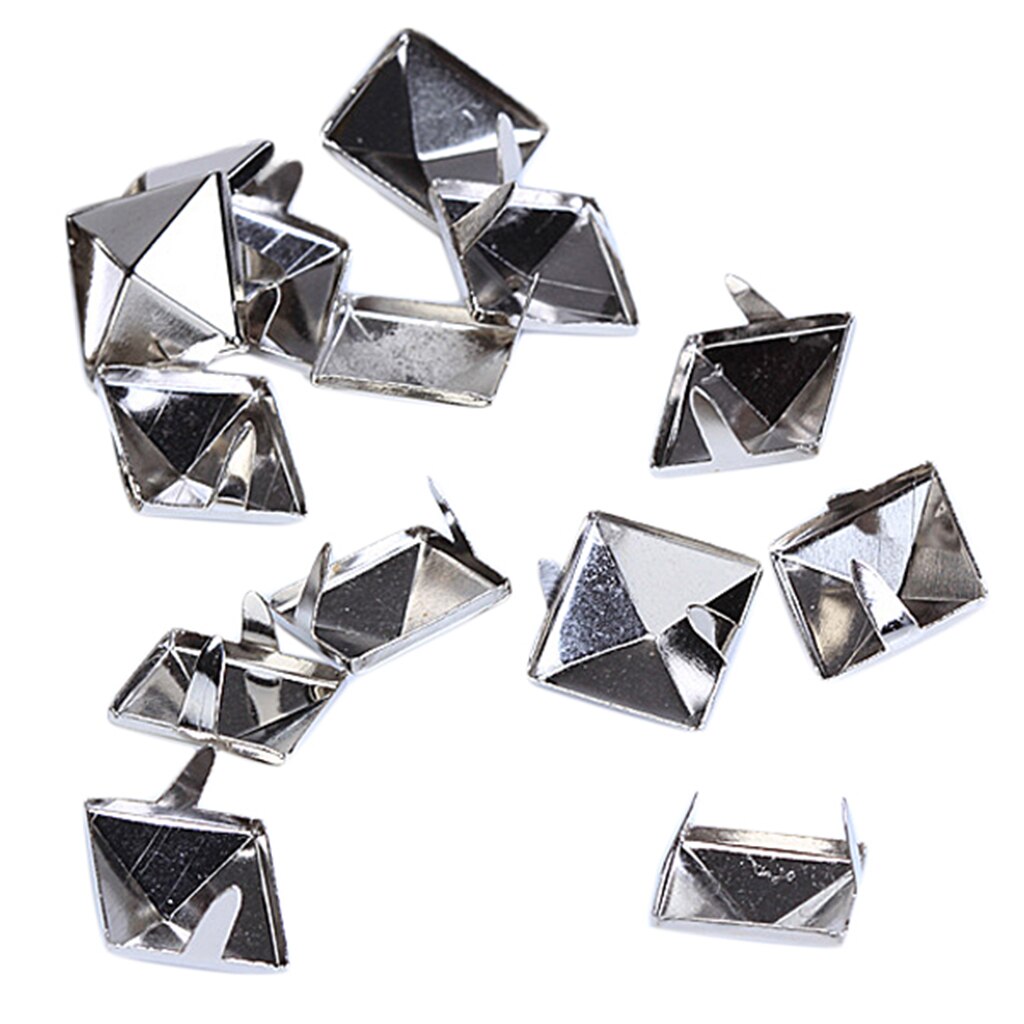 100x 12mm metall pyramidnitar dekorativa nitar gotisk topp