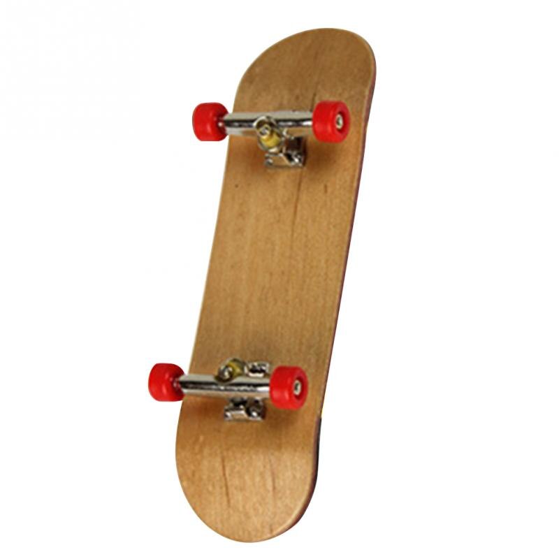 Træ fingerboard finger skateboard træ basic fingerboards med lejer hjul skum tape sæt finger skateboards: Rød
