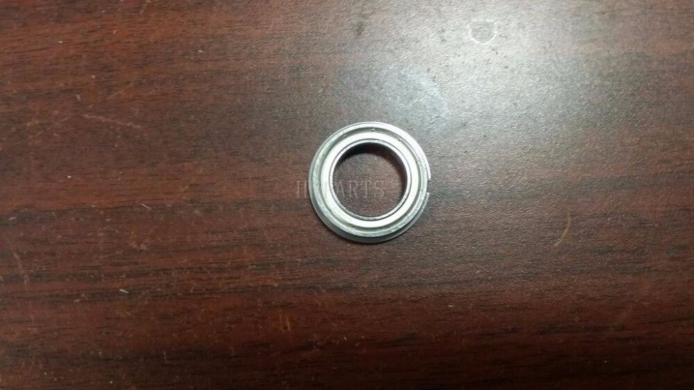 Frete grátis 2 pcs original nova 26NA53713 Menor rolamento de rolo fusor para Konica Minolta c6500 C6501 bizhub C6000 c7000