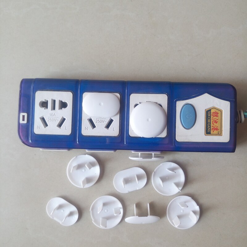 10 Pieces Set American Standard Electrical Safety 2 3 Hole Electric Socket Protector Outlet Plug Children Baby Safety Appliance