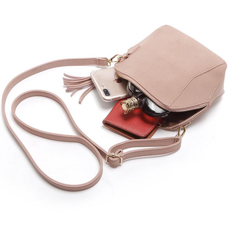 Bolso cruzado de nobuk con borla para mujer, Mini bolso de hombro femenino con solapa de cuero PU, Bolso Barato de mensajero sólido