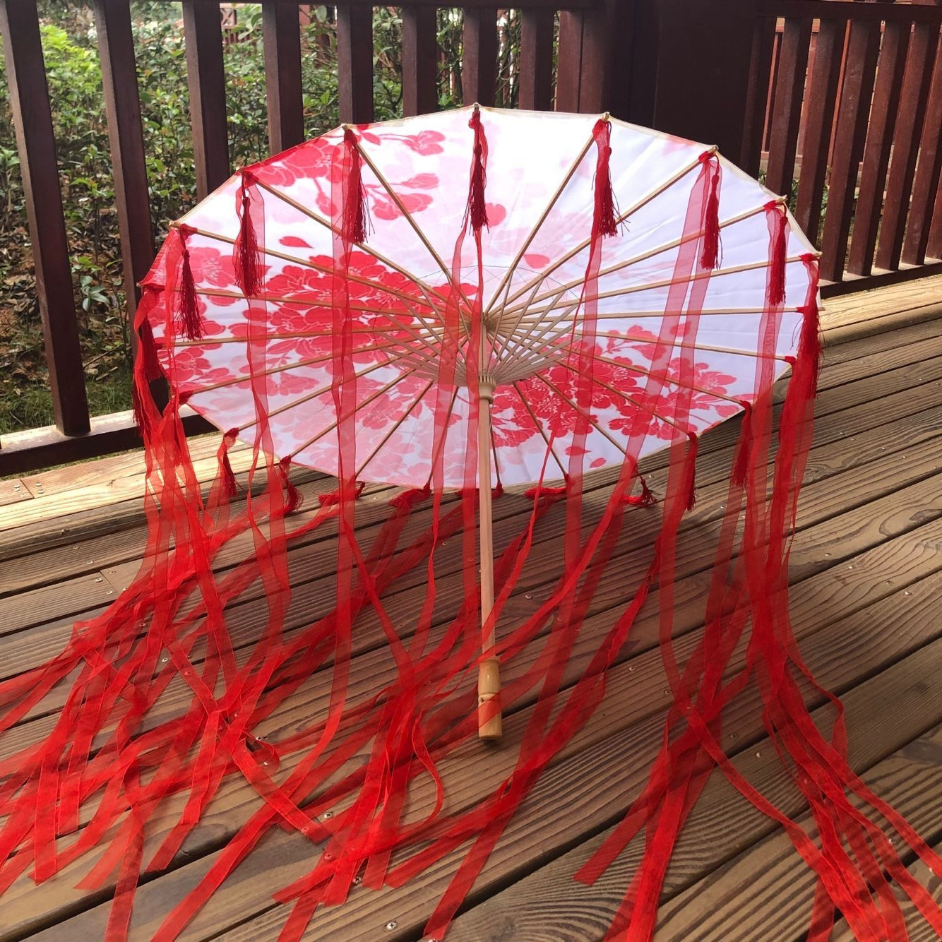 82cm hanfu cospaly blau geöltes Papier Regenschirm Frauen Fotografie Requisit Band antike Quasten Regenschirm Fan Paraguas Sonnenschirm: Freier Raum
