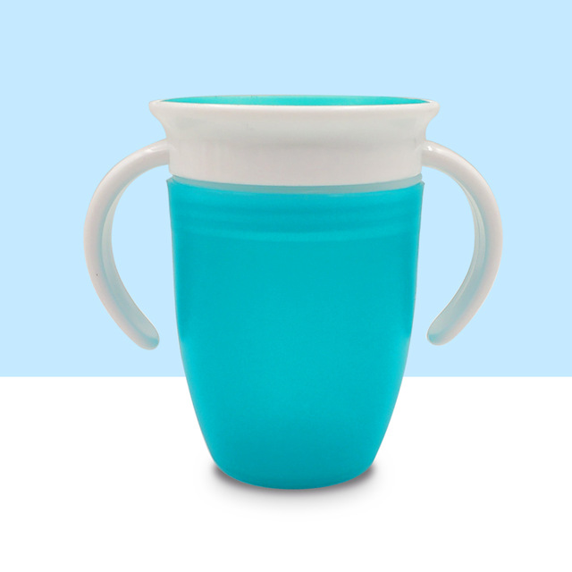 360 grader kan drejes baby læring drikke kop med dobbelt håndtag flip låg lækagesikker magisk kop spædbørn vand kopper flaske: Blå
