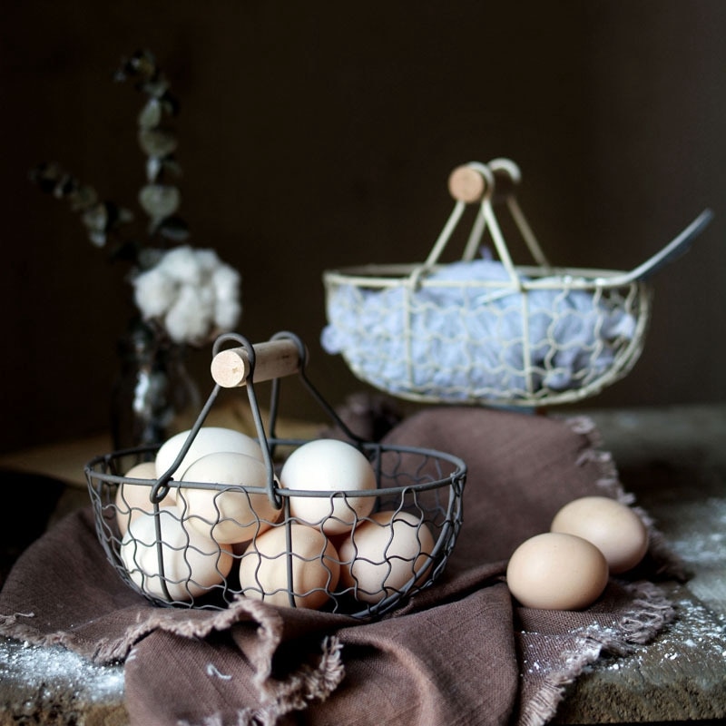 Wooden Handle Metal Retro Basket Portable Multi-Function Vegetable Fruit Egg Groceries Practical Storage Basket Organizer Black