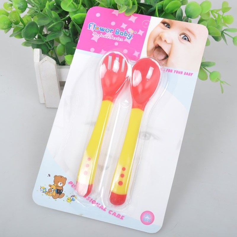 Conjunto de utensílios de mesa infantil, 2 pçs/set, sensor de calor, colher de alimentação térmica, bebê, crianças, estofado de silicone: yellow