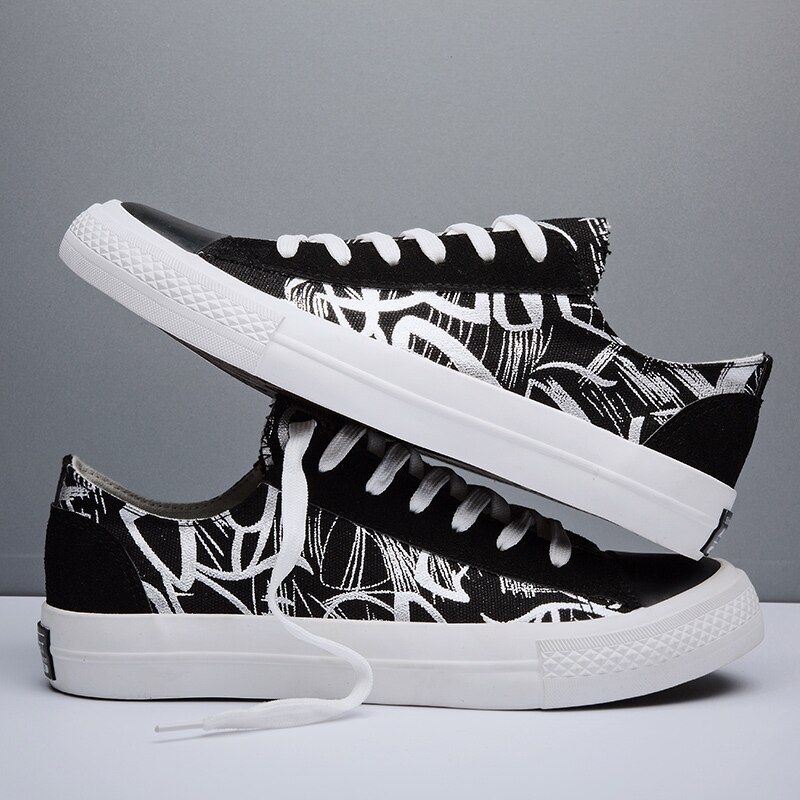 nouveaux hommes toile chaussures vulcanisé chaussures conseil chaussures décontracté graffiti marée chaussures bas-haut sport chaussures pour hommes