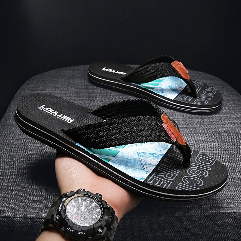 Flip-flops Men's 2022 Summer Korean Version Beach Sandals Men's Outdoor Casual Beach Shoes Flip-Flops