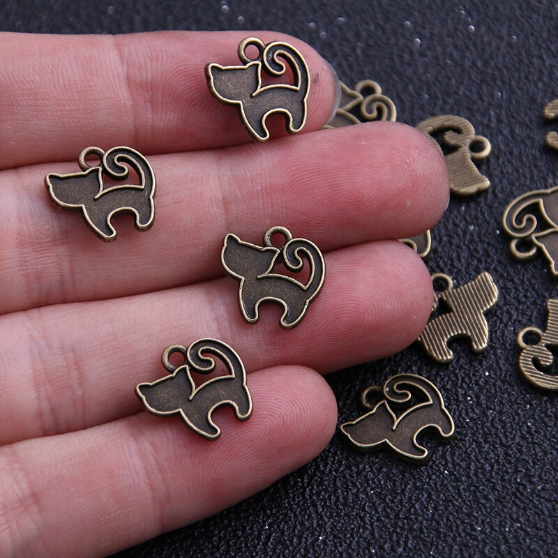 30PCS 13*13mm Product Two Color Small Cat Charms Animal Pendant Jewelry Metal Alloy Jewelry Marking