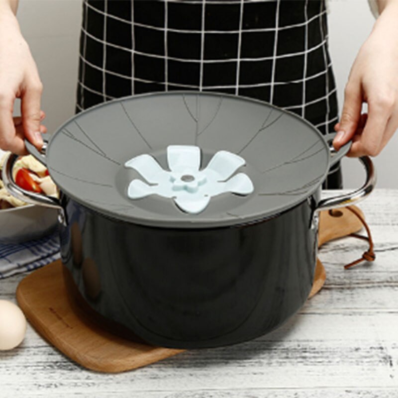 Silicone flower spill-proof pot lid universal use kitchen utensil tool rotation pot cover lids