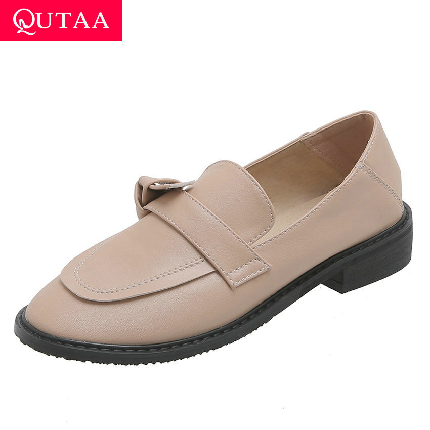 Qutaa sommerfugleknude rund tå kvinder sko pu læder casual damer pumps firkantet hæl slip on single sko stor størrelse 34-43