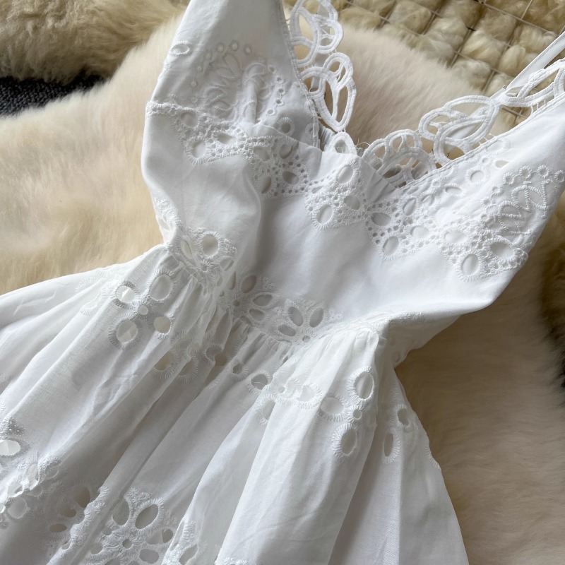 Elegante Süße Hohe Taille V-ausschnitt Aushöhlen Stickerei Rüschen Slip Kleid Schlanke Frauen Sommer Party Hüfte Wrap Lange Kleider
