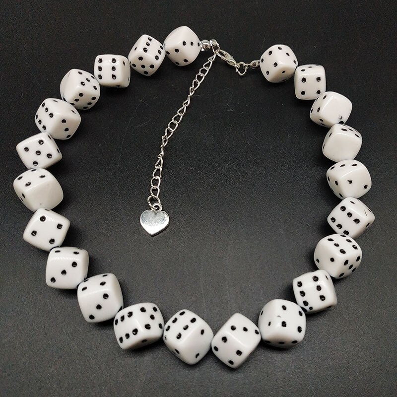 2022 Hars Kralen Ketting Zwarte Kleur 8 Bal Choker Dice Charm Ketting Voor Vrouwen Hip Hop Sieraden: 8