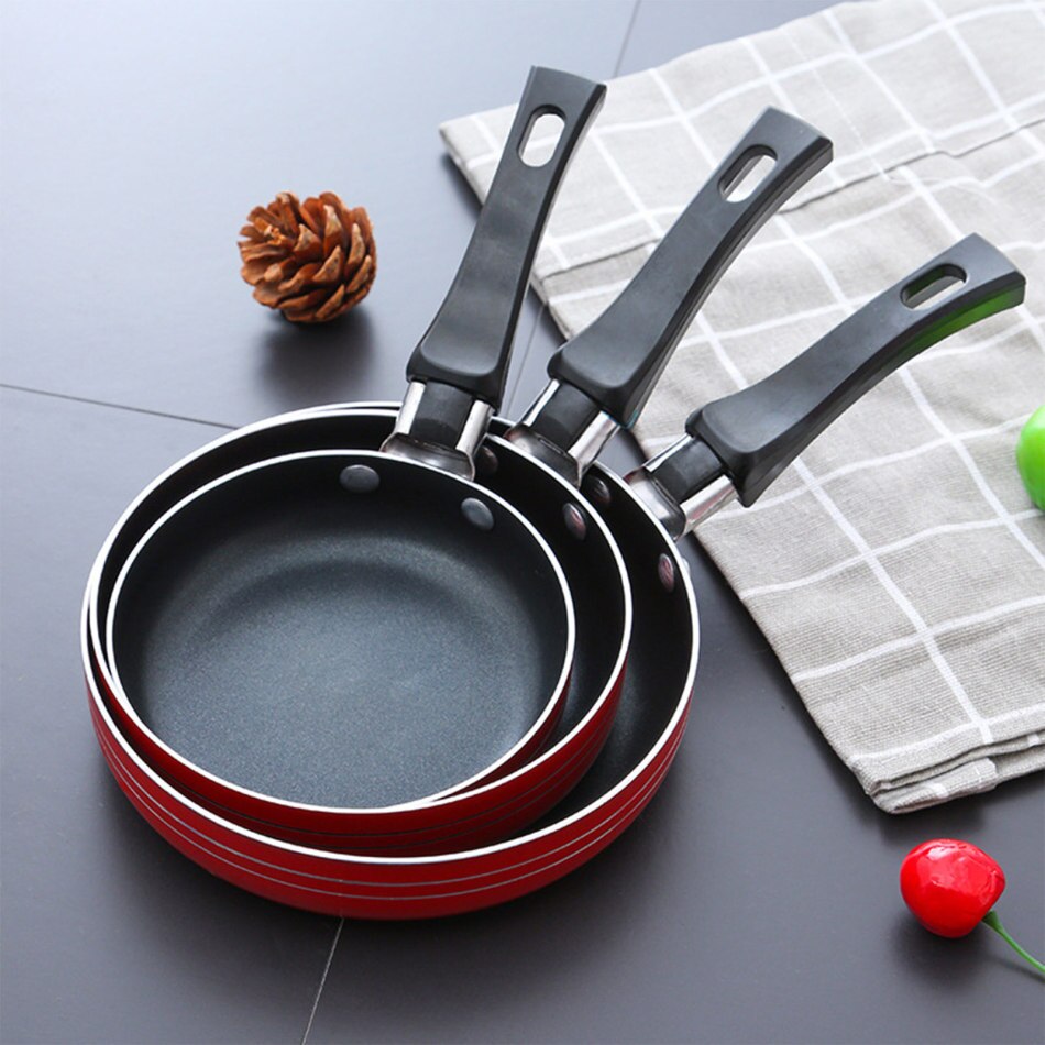 Mini Cooking Pan Non-Stick Frying Pan Portable Breakfast Pan with Handle Suitable for Frying Eggs and Making Breakfast Home Tool