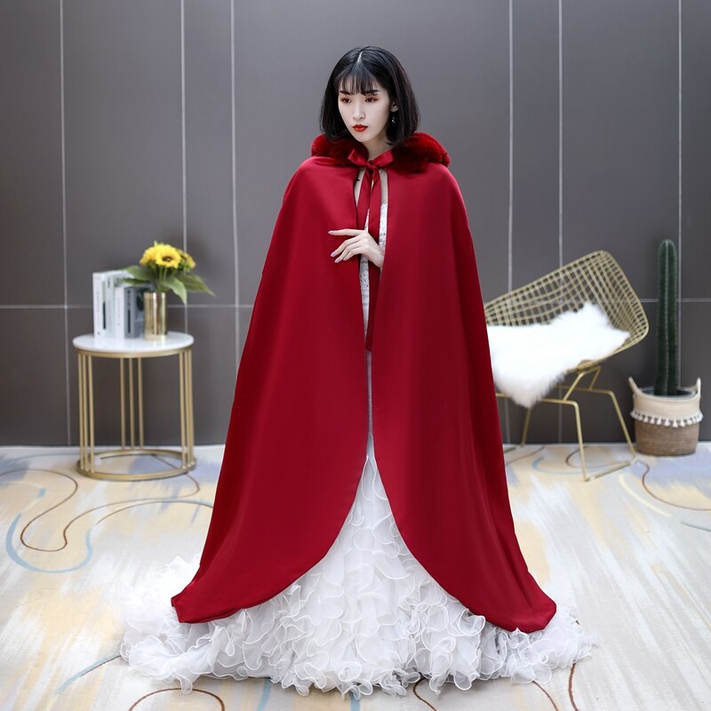 Wijn Rode Bridal Cloaks Hooded Faux Fur Floor Lange Warme Herfst Winter Bruiloft Cape Bruid Accessoires: Rood