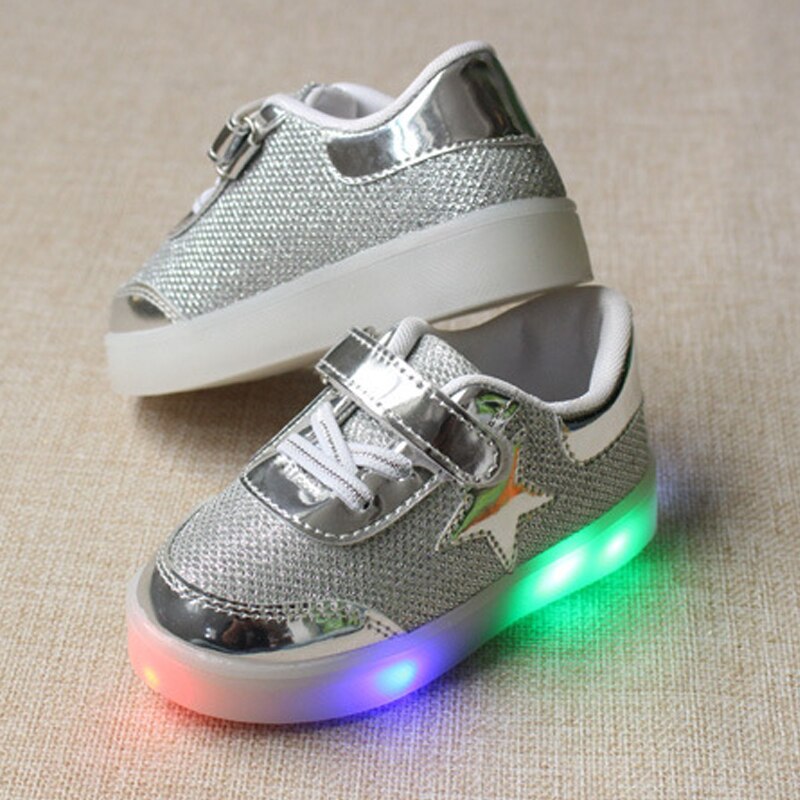 Rozmiar 21-30 świecące trampki dla dziewczynek dzieci buty z lampkami Led chłopcy świecące obuwie dziecięce trampki ze świecącą podeszwą