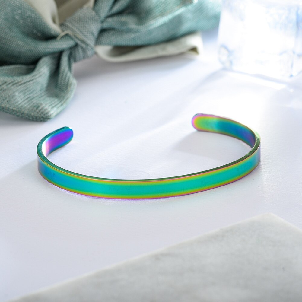 1PC de acero inoxidable en forma de C pulsera con apertura ajustable joyería de nombre cercanas cartas de brazalete para las mujeres de los hombres