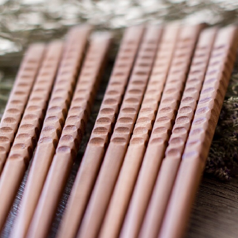 Juego de palillos de madera de hierro Natural japonés hecho a mano, de valor, cordel de comida china para Sushi 1 par