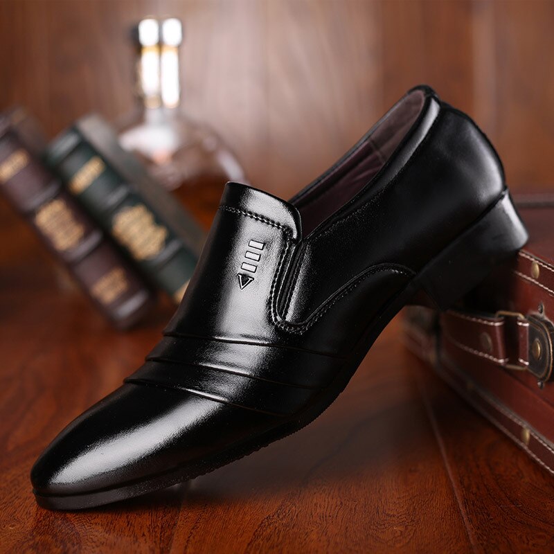 Mazefeng hommes chaussures en cuir mâle chaussures décontractées robe richelieu chaussures printemps bottines Vintage classique mâle décontracté en cuir baskets