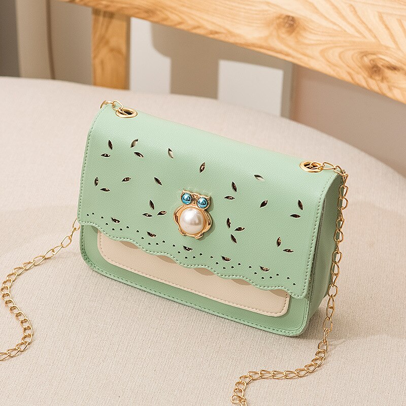 Crossbody Bag for Women Chain Mini Shoulder Bag Casual Small Messenger Bag Womens Cutout Handbags Purses Envelop Bags: Green
