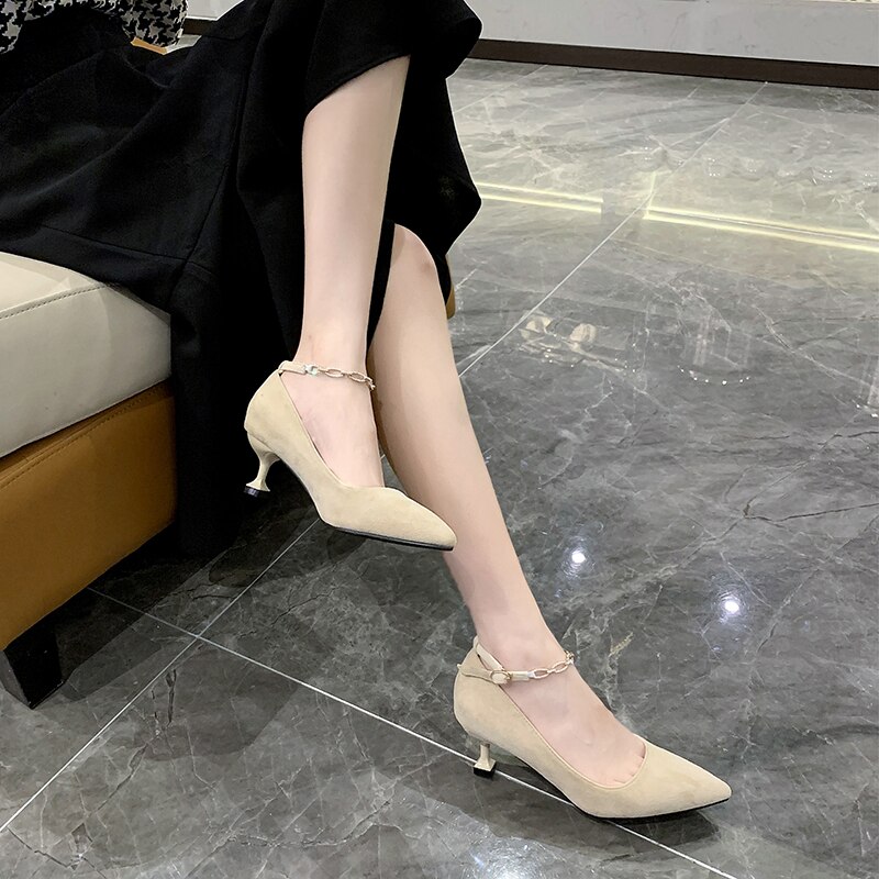 Chaussure femme africaine chaussures minceur talons hauts talon aiguille Slip Om escarpins pointus bouche peu profonde basket plate-forme à lacets Sexy