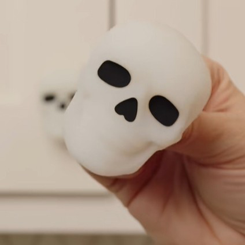 Silikon Halloween Skelett Türgriff Dekoration Weihnachten Schrankknopf Abdeckungen Lebkuchenhaus geformte Schubladengriffe wiederverwendbar: Silber