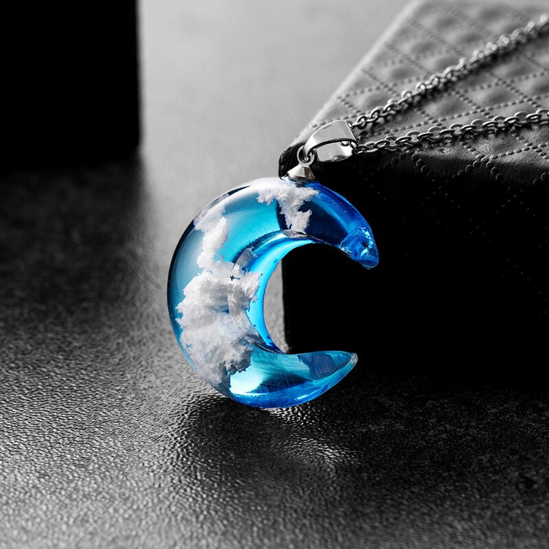 Transparent Resin Rould Ball Moon Pendant Necklace Women Blue Sky White Cloud Chain Necklace Jewelry