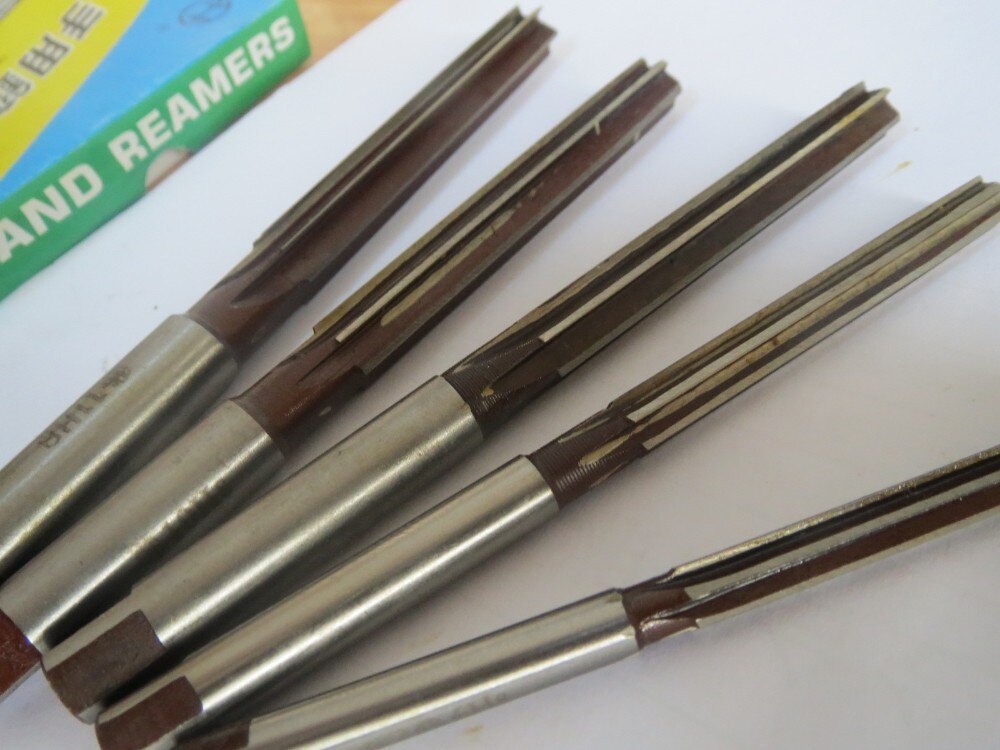 Mano Alesatore H7 2 millimetri 2,5 3 4 5 6 7 8 9 10 11 12 millimetri 12pz del foro del metallo acciaio inox rotante strumento