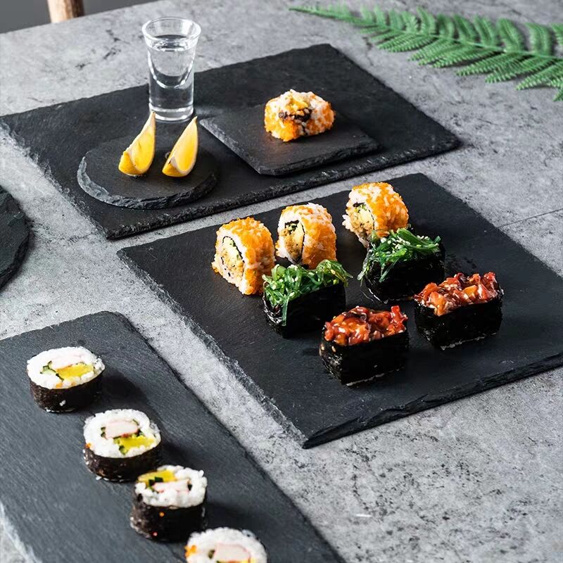 Black Stone Round Natural Slate Western Steak Plates Slate Dinner Plate Kitchen Cheese Pizza Flat Fruit Tray Plate For Wedding